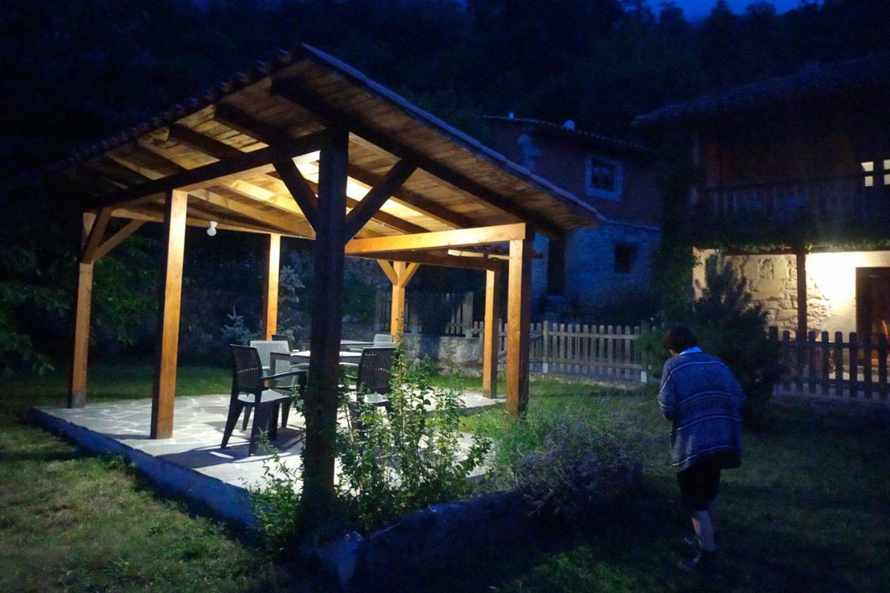 Hotel Rural Llerau Понга Экстерьер фото